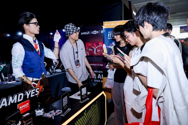 AMD硬核技术全程护航 VCT CN杭州站圆满收官