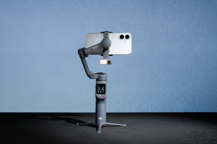 DJI Osmo Mobile 8P首测：跟拍从此易如反掌