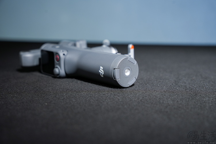DJI Osmo Mobile 8P首测：跟拍从此易如反掌
