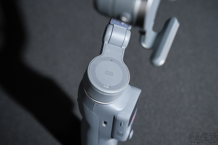 DJI Osmo Mobile 8P首测：跟拍从此易如反掌