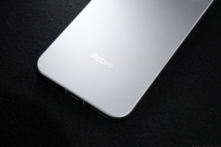 REDMI K90 Max评测：更纯粹的性能大魔王