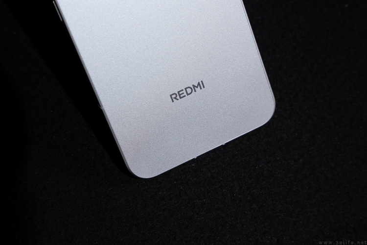 REDMI K90 Max评测：更纯粹的性能大魔王