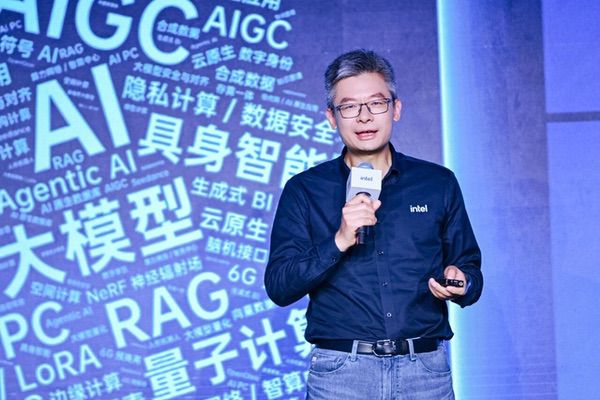 至强x锐炫新品发布：为AI工作站平台做加法