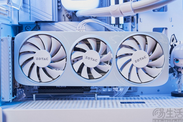 《绝地求生》再登巅峰，索泰RTX 50显卡助你高帧畅玩星际乱斗