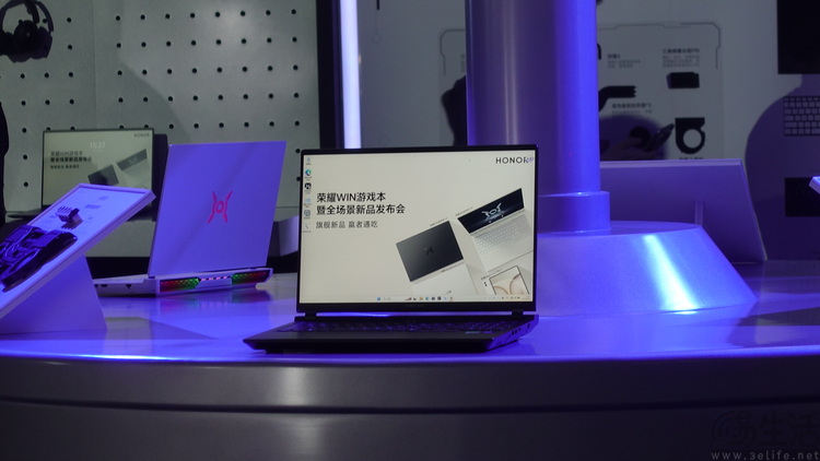 关于荣耀这批新笔记本，我们想说点不一样的