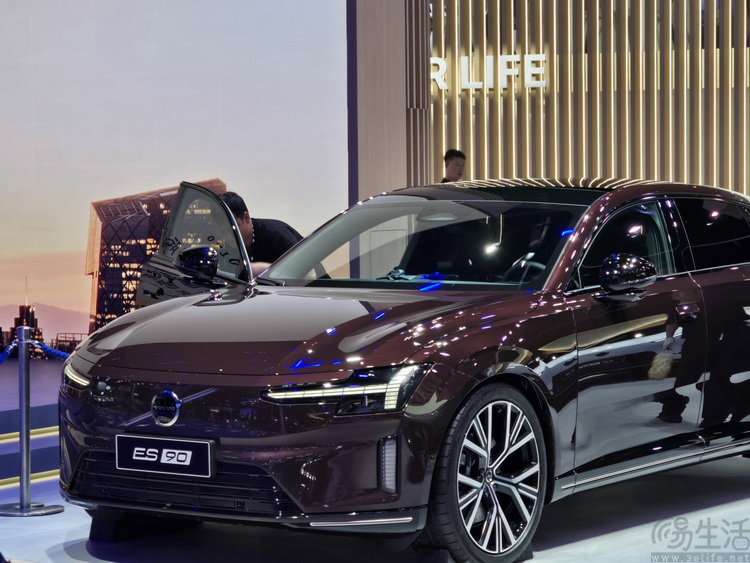 逛完北京车展，我们发现“骁龙车”已然无处不在