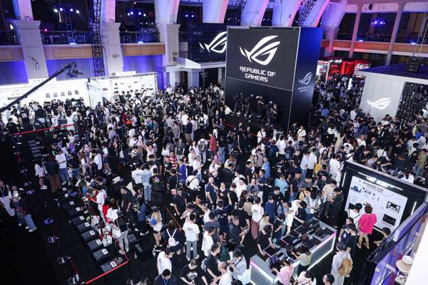2026 ROG 新品装备齐发,点燃羊城电竞狂欢夜 2026 ROG 新品装备齐发,点燃羊城电竞狂欢夜