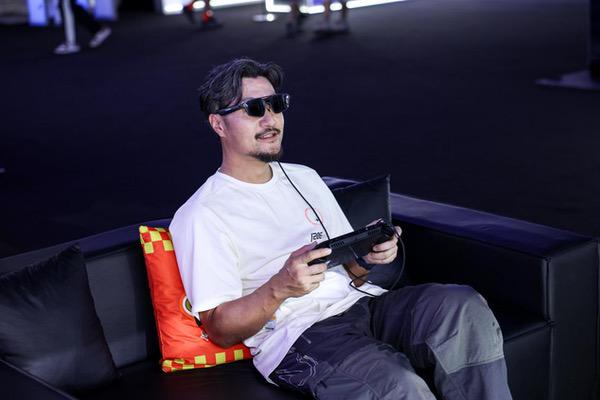ROG DAY 2026 新品发布会:ROG XREAL R1 AR眼镜震撼来袭 ROG DAY 2026 新品发布会:ROG XREAL R1 AR眼镜震撼来袭