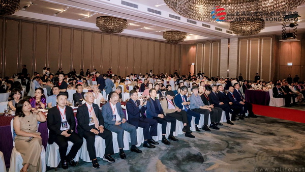 华硕助力首届香港国际AI电影节黑客松赛场 华硕助力首届香港国际AI电影节黑客松赛场