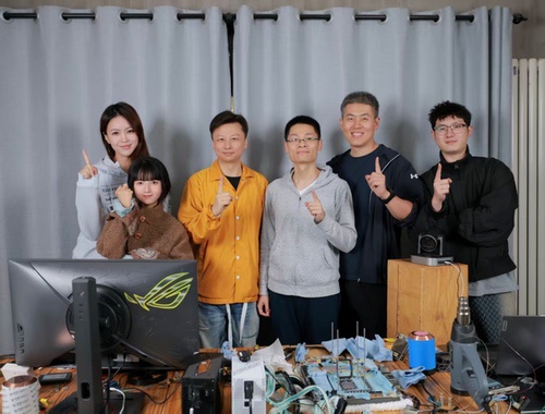 9.2Ghz！ROG APEX主板刷新世界CPU主频