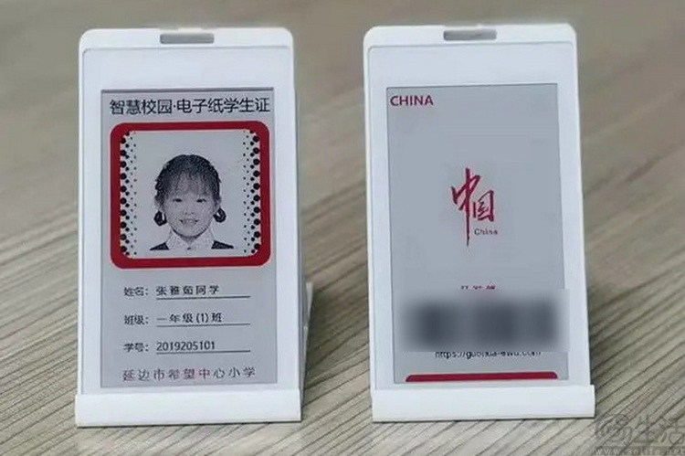 抢先发力“随身AI”，微软给未来手机打了个样？