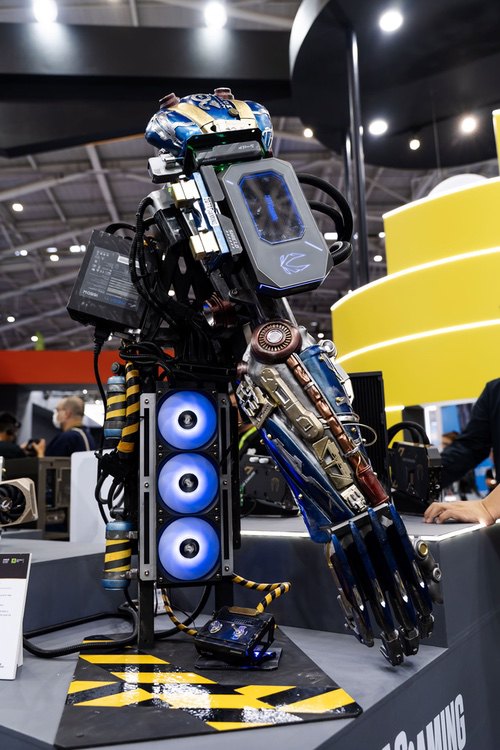砺新笃进，智启AI新程｜索泰COMPUTEX 2026圆满收官