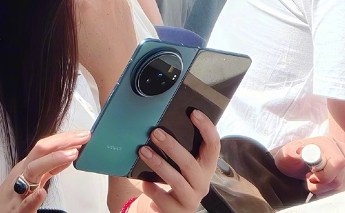 vivo X Fold6将于6月26日发布，并已开启预约