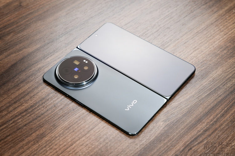 vivo X Fold 6首发体验：改写旗舰大折叠规则