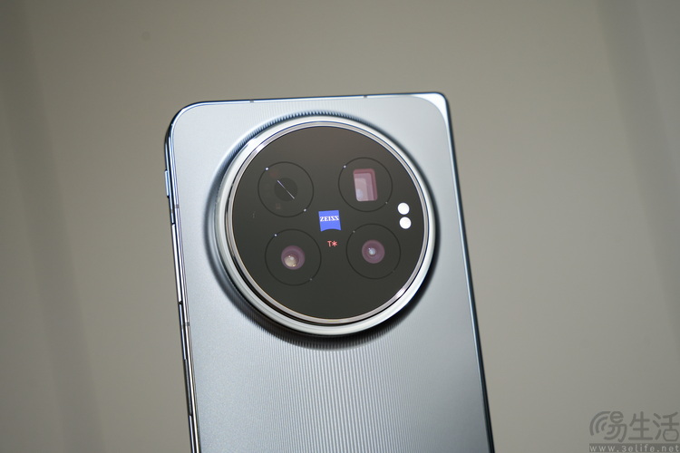 vivo X Fold 6首发体验：改写旗舰大折叠规则