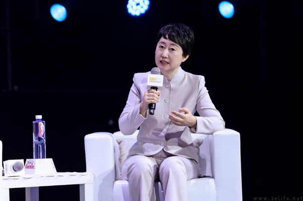 金爵闪耀,AI共舞:“电影之城”的科技协奏 金爵闪耀,AI共舞:“电影之城”的科技协奏