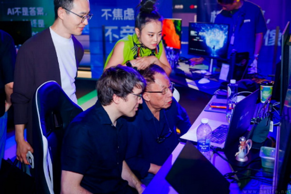 金爵闪耀,AI共舞:“电影之城”的科技协奏 金爵闪耀,AI共舞:“电影之城”的科技协奏