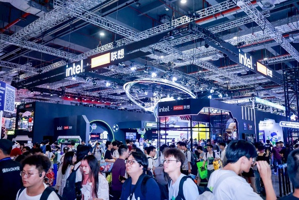 BW 2026启幕，英特尔与玩家们共赴幻想次元