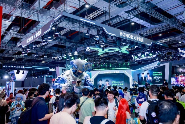 BW 2026启幕，英特尔与玩家们共赴幻想次元