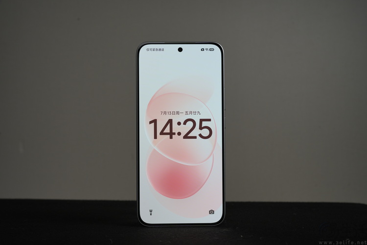 REDMI Note 17 Pro体验:延续国民小金刚传奇 REDMI Note 17 Pro体验:延续国民小金刚传奇