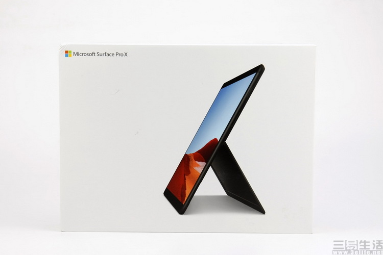 Surface Pro 12评测:微软的坚持,终于开花结果 Surface Pro 12评测:微软的坚持,终于开花结果