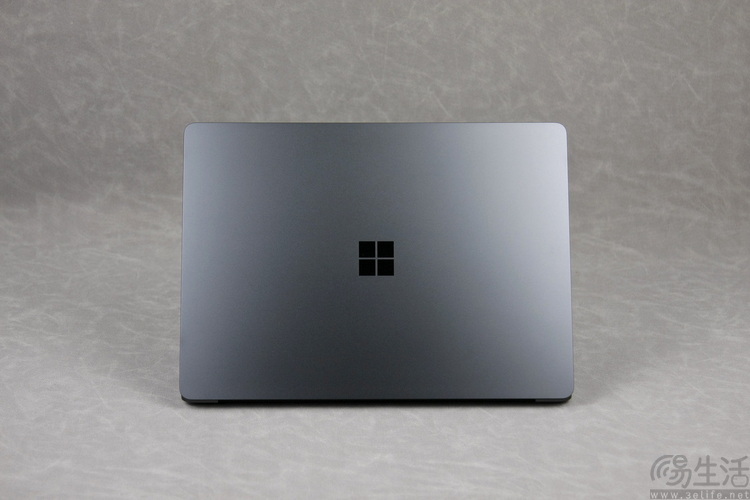 Surface Pro 12评测:微软的坚持,终于开花结果 Surface Pro 12评测:微软的坚持,终于开花结果