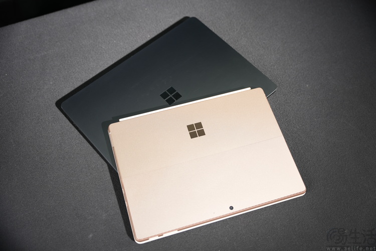 Surface Pro 12评测:微软的坚持,终于开花结果 Surface Pro 12评测:微软的坚持,终于开花结果