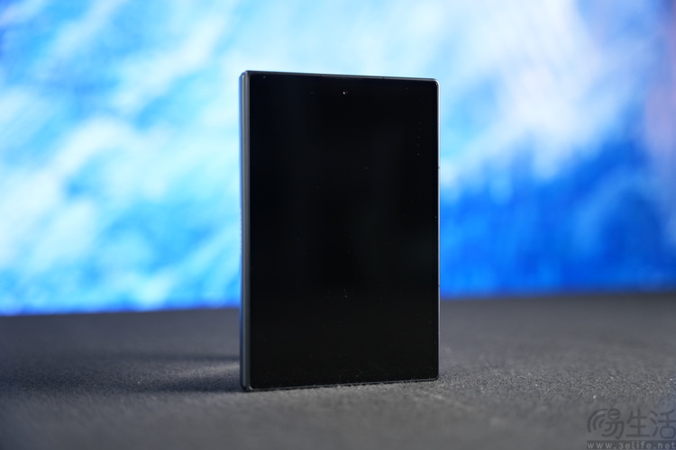 三星Galaxy Z Fold8上手：除了好看，也足够用心