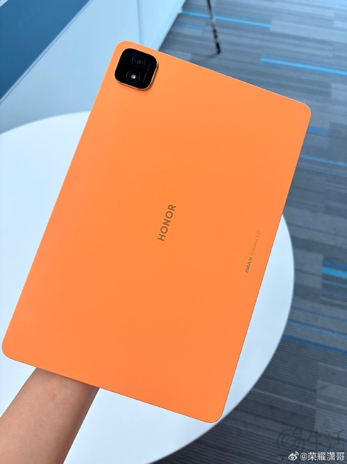 荣耀MagicPad4开启预约,大量产品信息曝光 荣耀MagicPad4开启预约,大量产品信息曝光