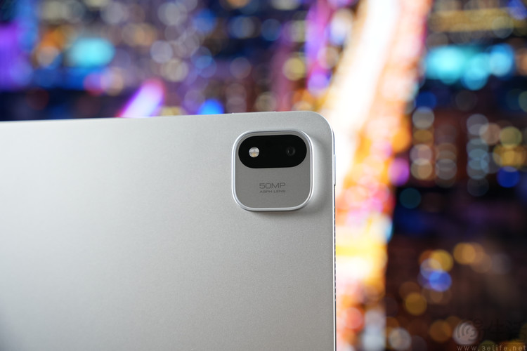 Xiaomi Pad 9 Pro首发体验:更亲民的旗舰平板 Xiaomi Pad 9 Pro首发体验:更亲民的旗舰平板