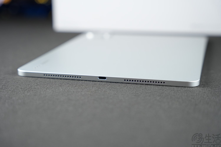 Xiaomi Pad 9 Pro首发体验:更亲民的旗舰平板 Xiaomi Pad 9 Pro首发体验:更亲民的旗舰平板