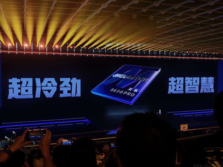 AI原生架构,为什么是天玑9600 Pro最大的杀手锏 AI原生架构,为什么是天玑9600 Pro最大的杀手锏