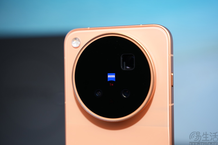 vivo X500 Pro Max首测:不叫Ultra,却更能打 vivo X500 Pro Max首测:不叫Ultra,却更能打