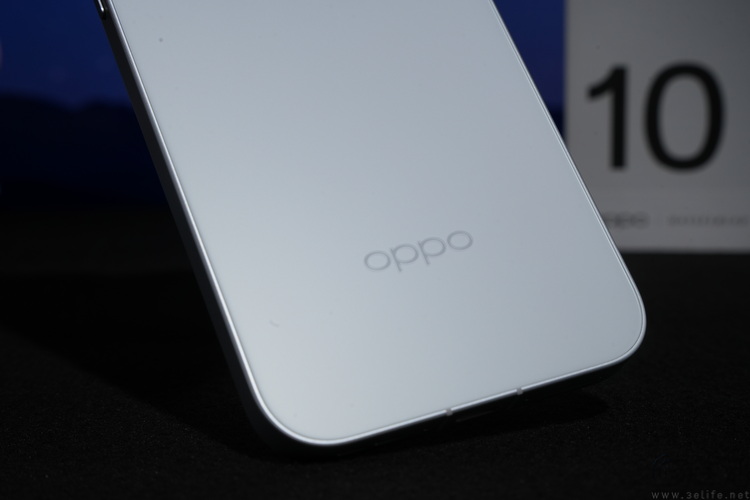 OPPO Find X10系列双机评测:更年轻,更不一样 OPPO Find X10系列双机评测:更年轻,更不一样