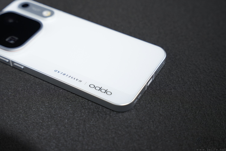 OPPO Find X10系列双机评测:更年轻,更不一样 OPPO Find X10系列双机评测:更年轻,更不一样