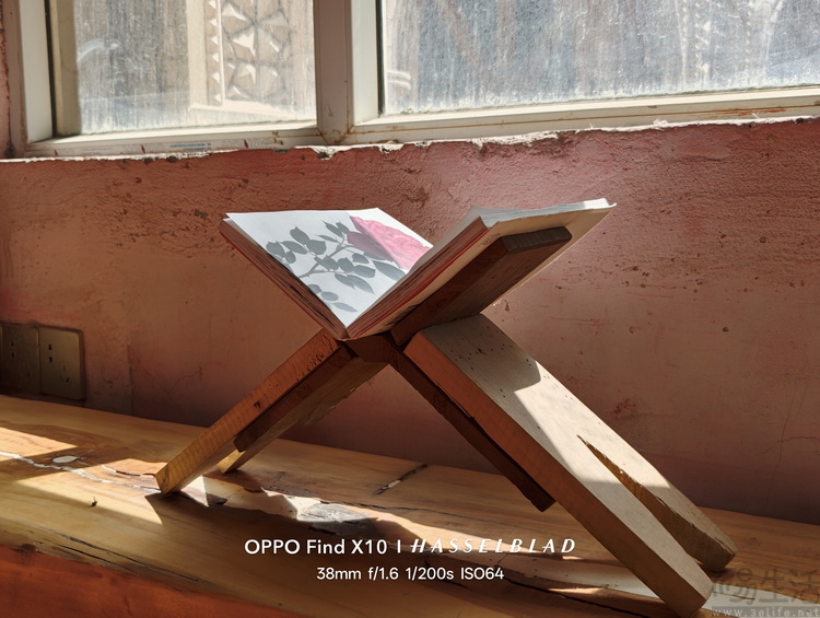 OPPO Find X10系列双机评测:更年轻,更不一样 OPPO Find X10系列双机评测:更年轻,更不一样