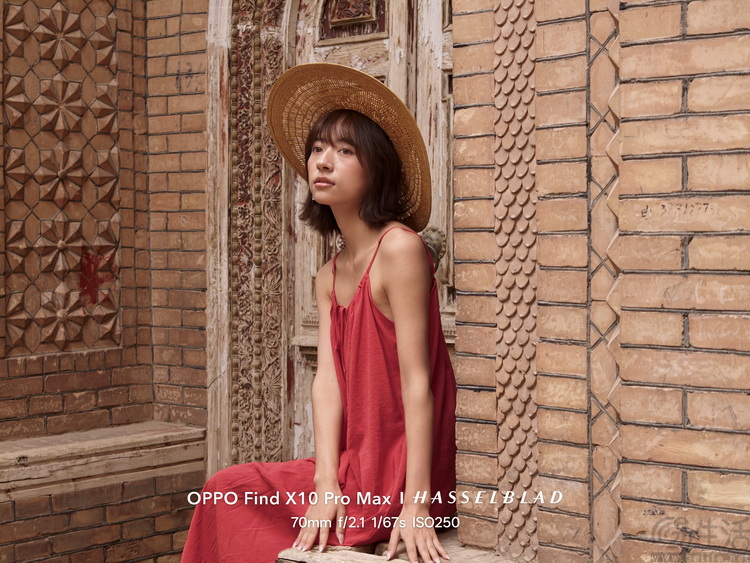 OPPO Find X10系列双机评测:更年轻,更不一样 OPPO Find X10系列双机评测:更年轻,更不一样