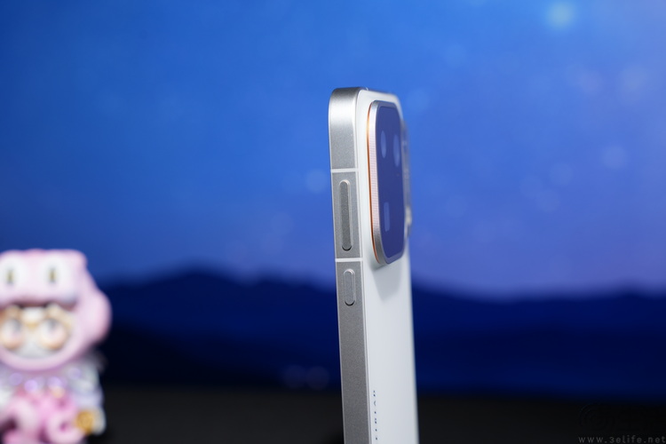OPPO Find X10系列双机评测:更年轻,更不一样 OPPO Find X10系列双机评测:更年轻,更不一样