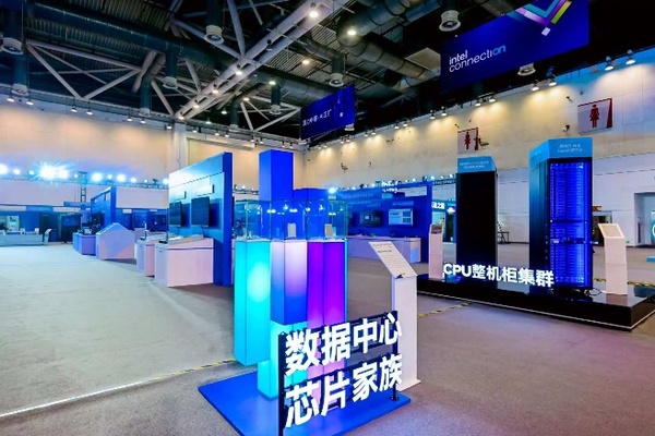 以CPU为核心，英特尔为智能体AI打造全新智算中心