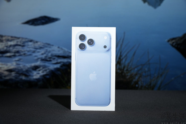 iPhone 18 Pro Max实测体验:这次它真“逆袭”了 iPhone 18 Pro Max实测体验:这次它真“逆袭”了