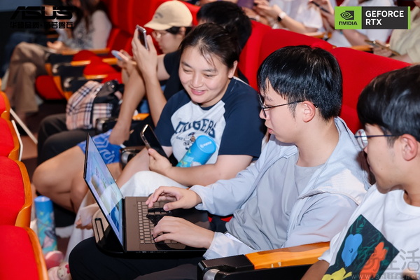 华硕ProArt创16 系列笔记本走进上海电影学院 华硕ProArt创16 系列笔记本走进上海电影学院